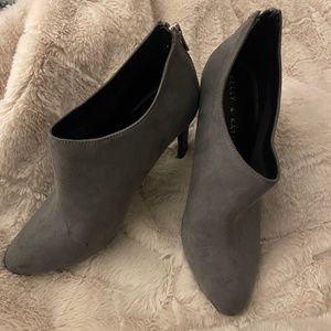 KELLY & KATIE ANKLE BOOTIE